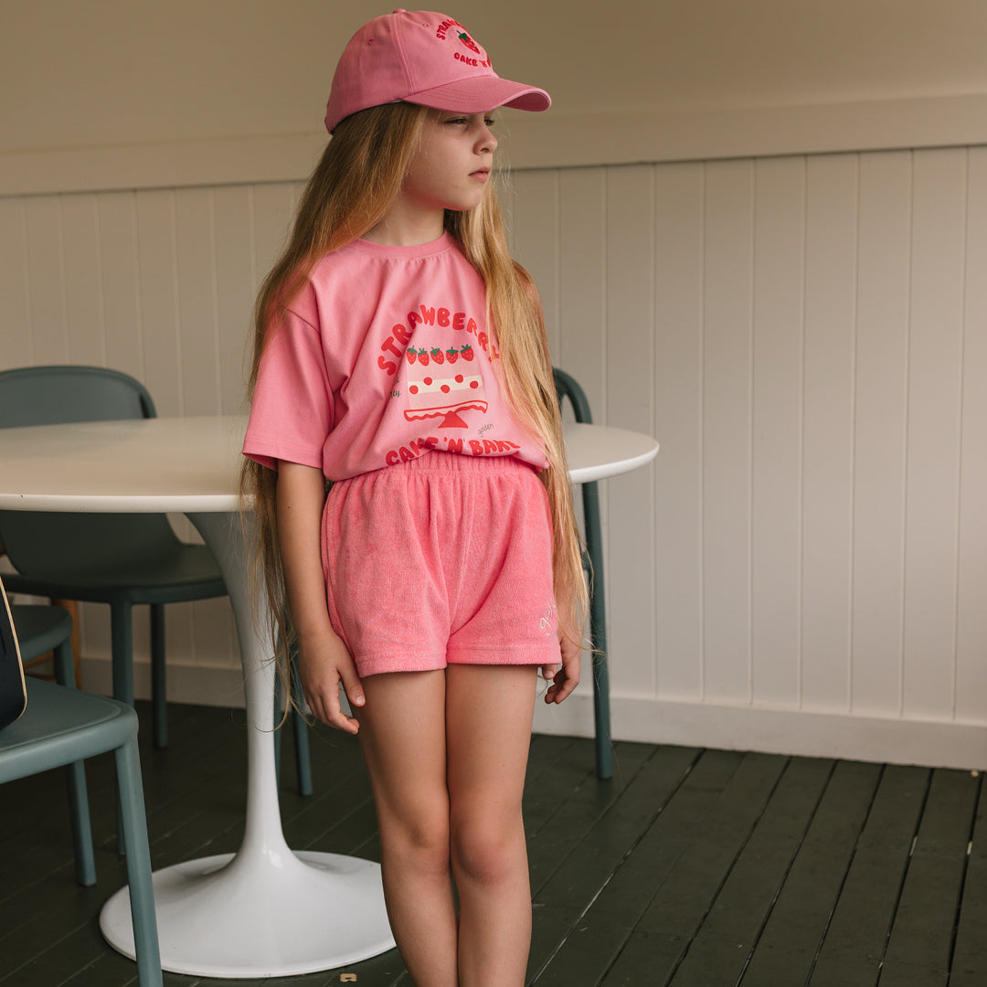 Strawberry Cake Cap Bubblegum