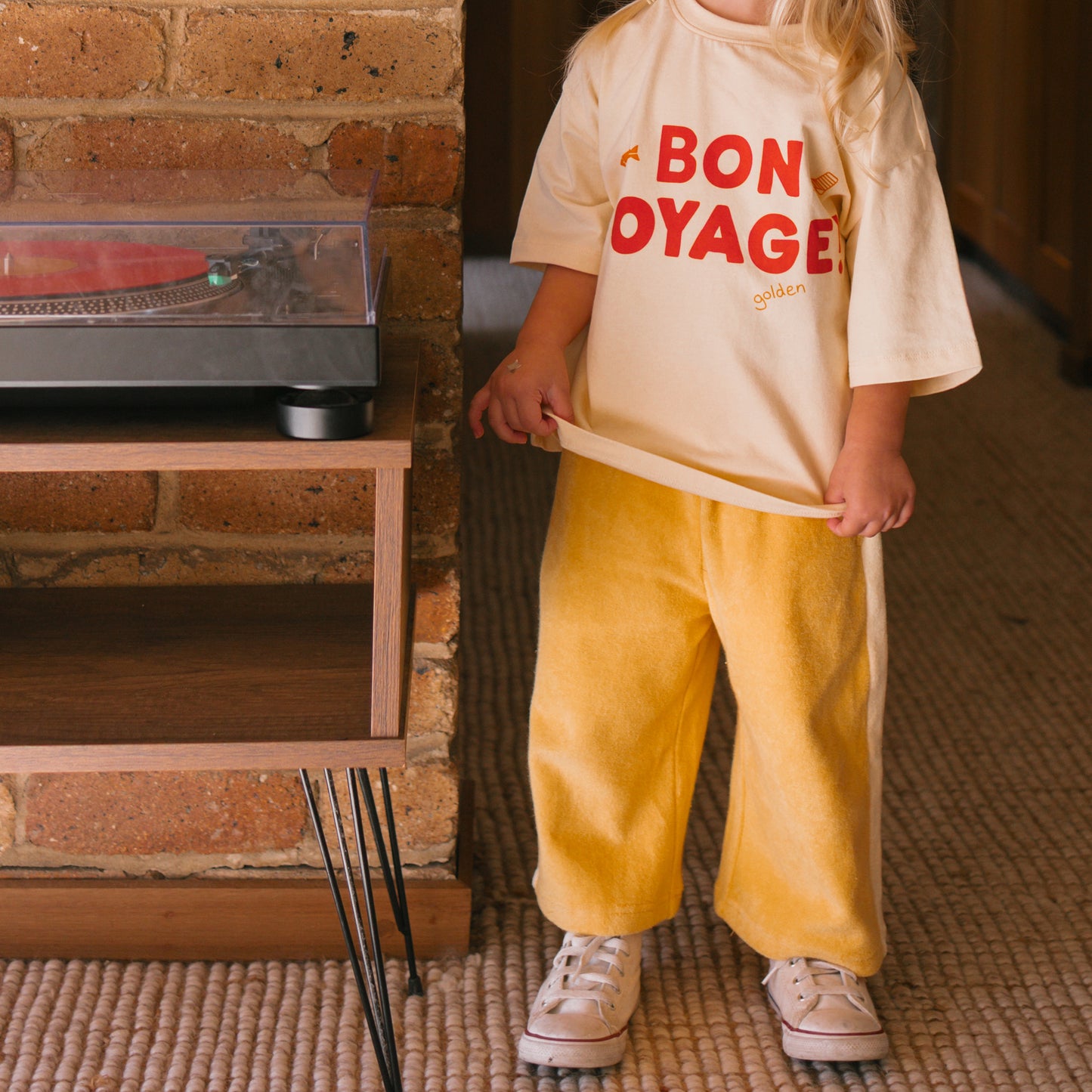 Bon Voyage Mid Sleeve Tee Vanilla Parfait