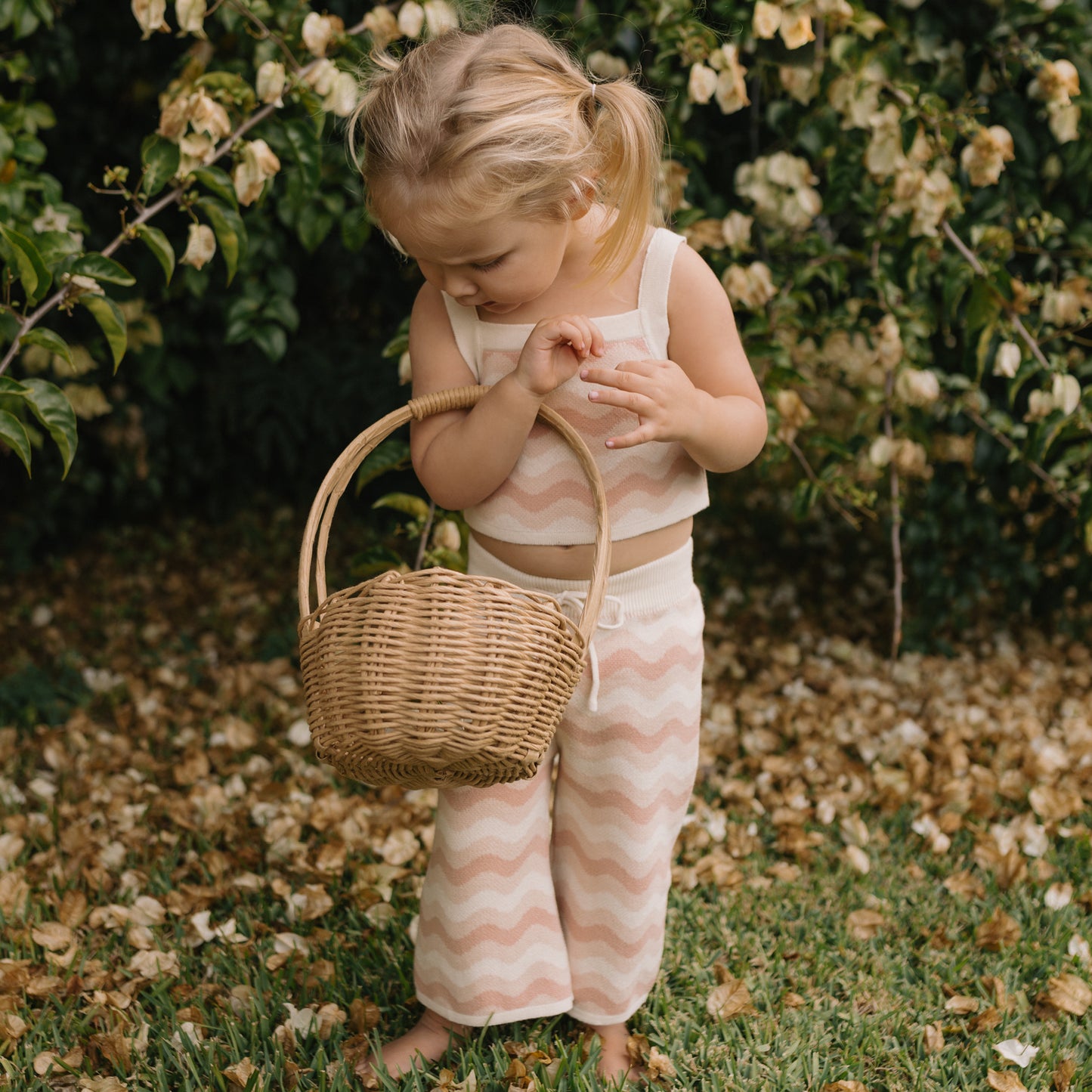 Seashore Knit Set (Crop top and Pants) Strawberry Cream