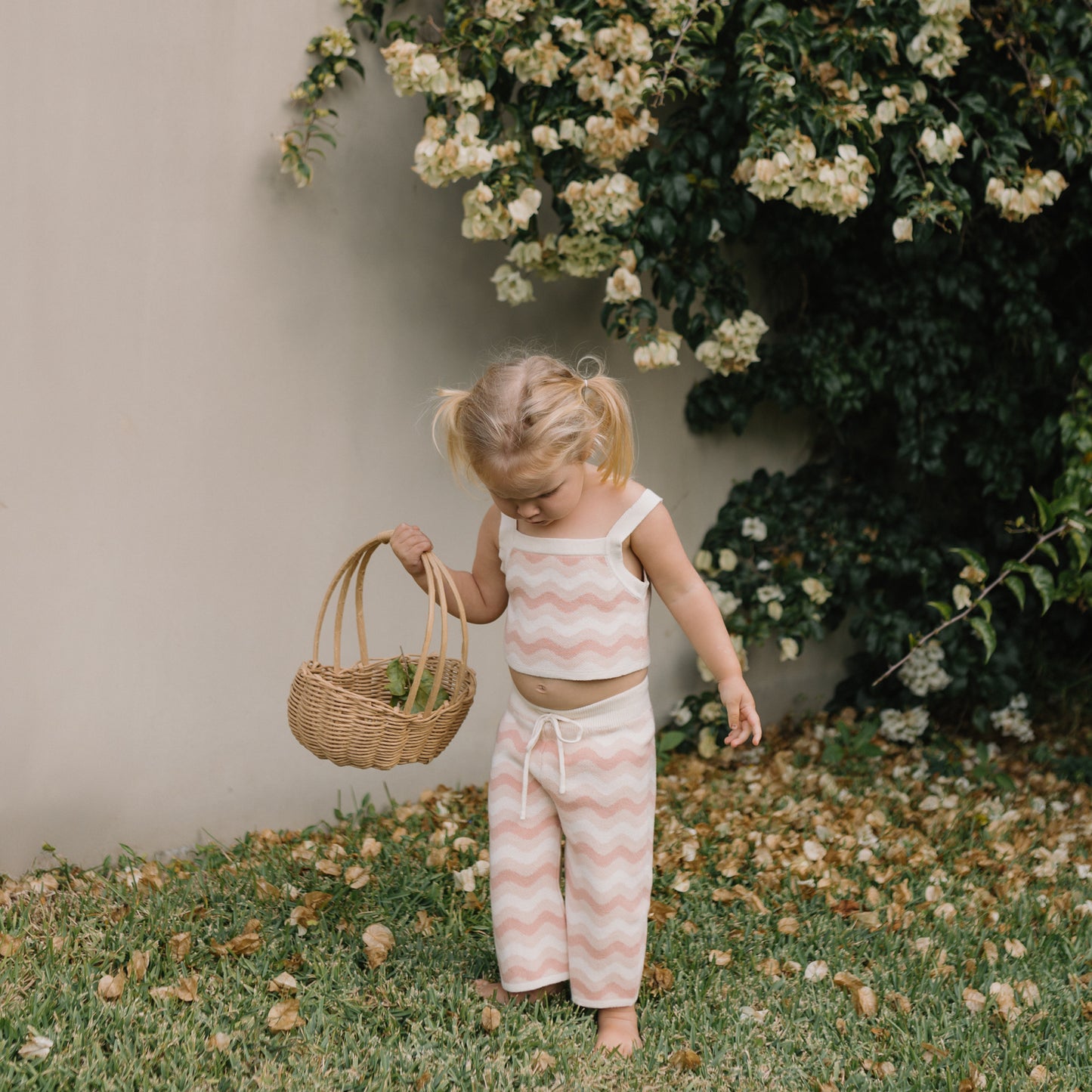 Seashore Knit Set (Crop top and Pants) Strawberry Cream