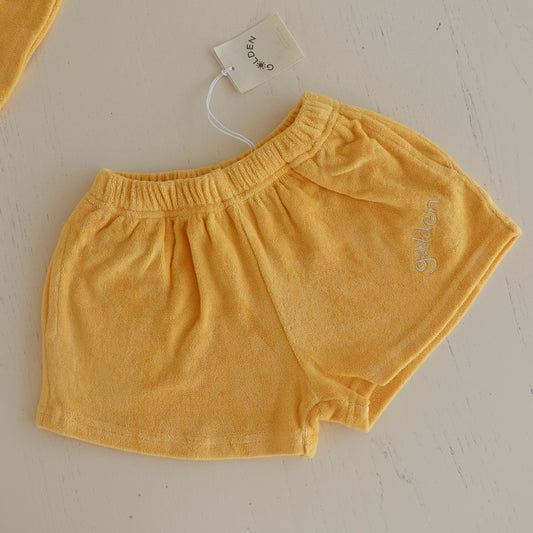 Golden Essentials Shorts Golden Cream